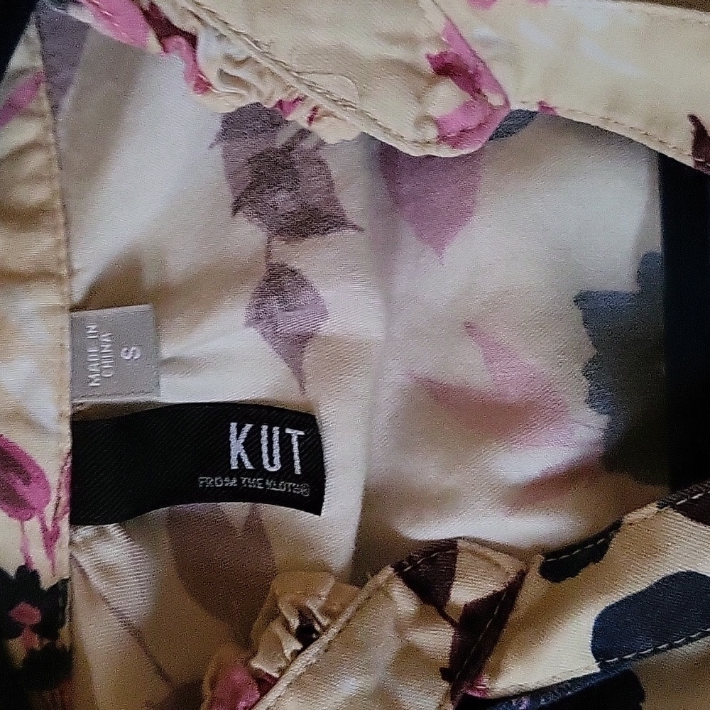 Kut from the Kloth Womens Sz S Floral blouse - Pink, Blue, Brown, Cream